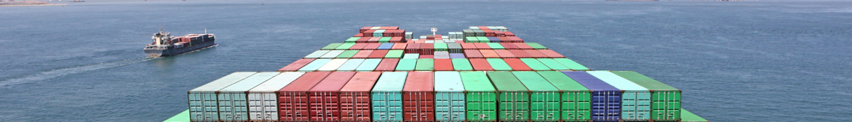 Conteneurs sur cargo